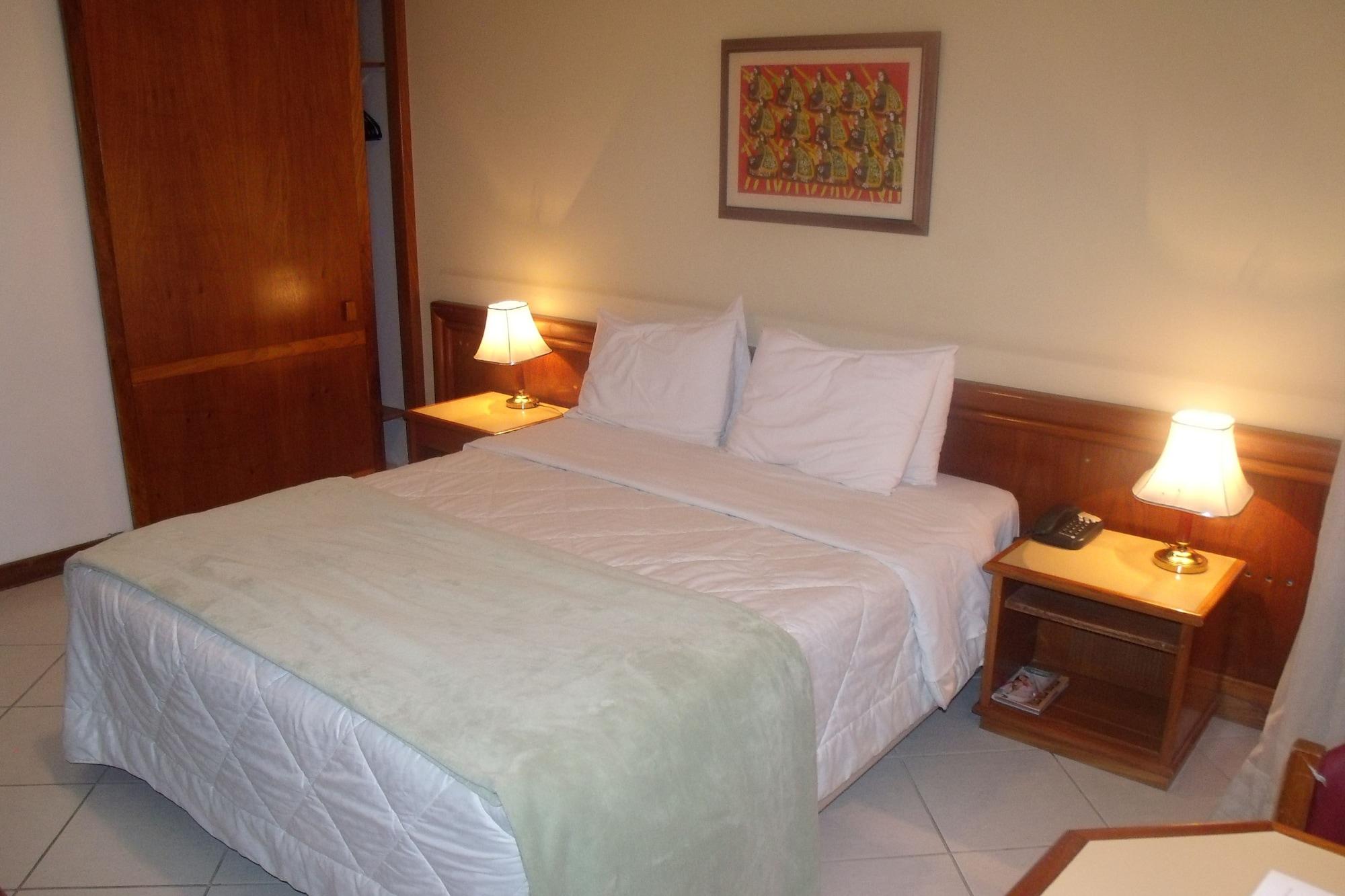 Hotel Continental Porto Alegre By Samba Exteriér fotografie