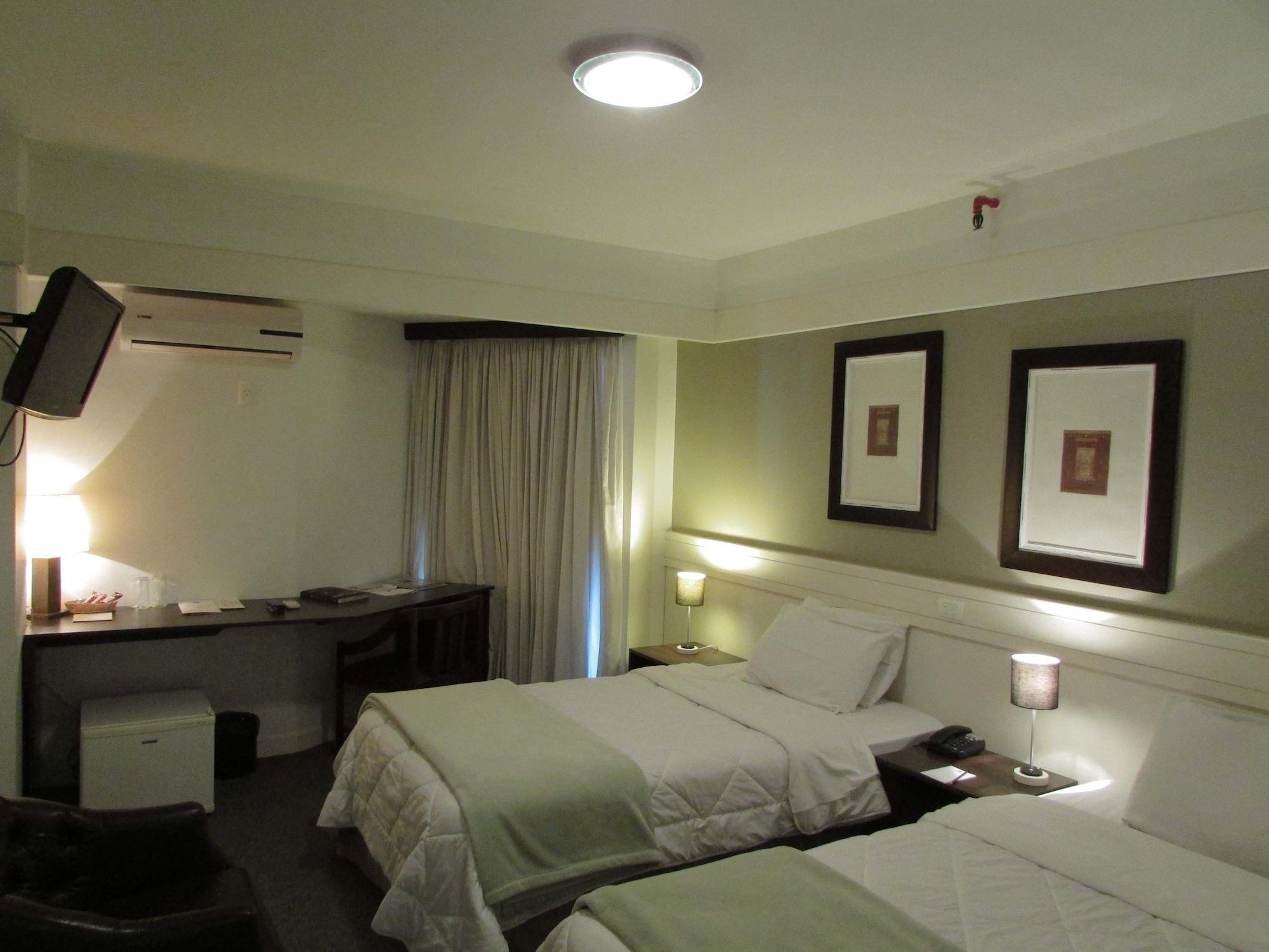 Hotel Continental Porto Alegre By Samba Exteriér fotografie