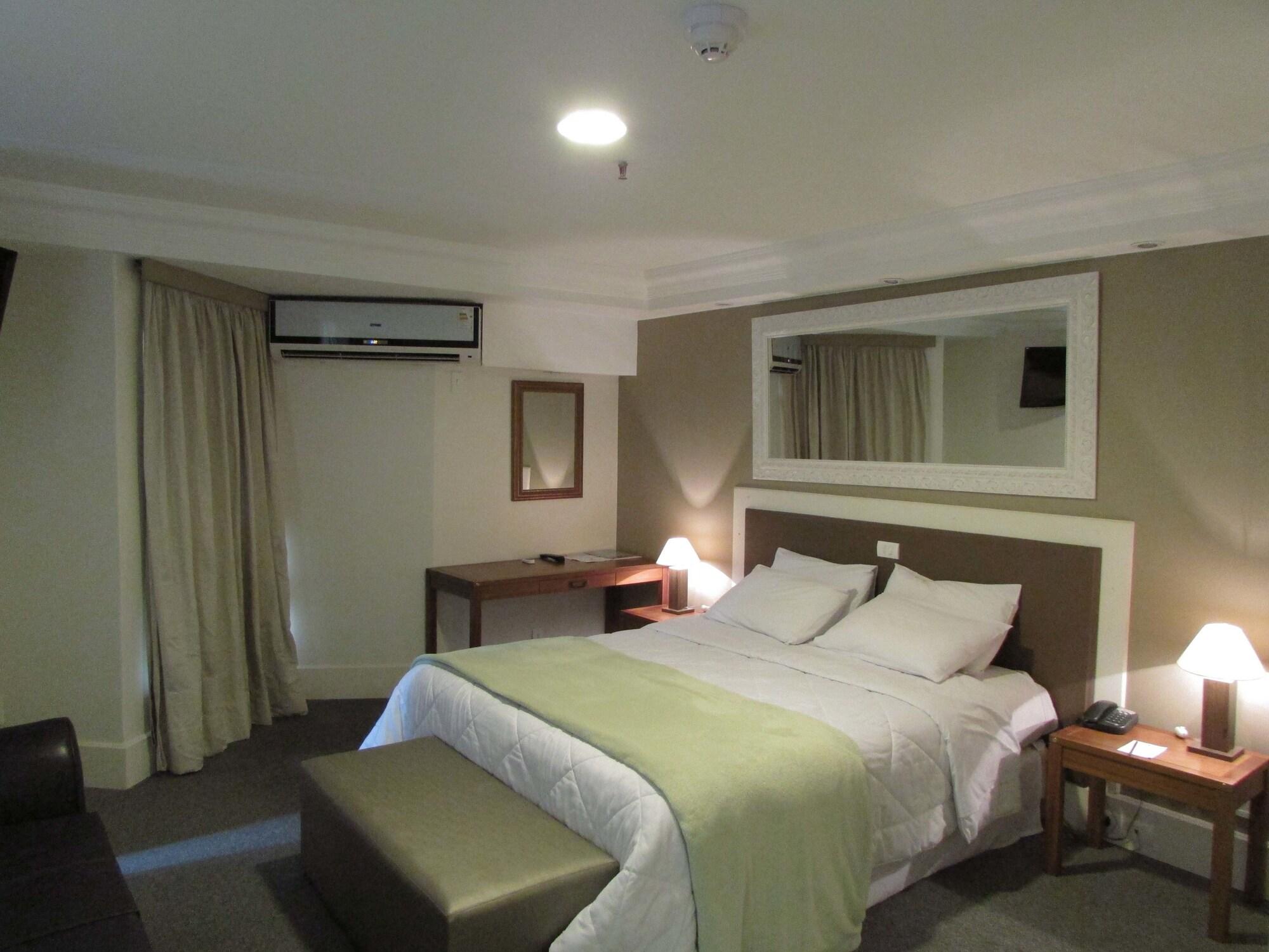 Hotel Continental Porto Alegre By Samba Exteriér fotografie
