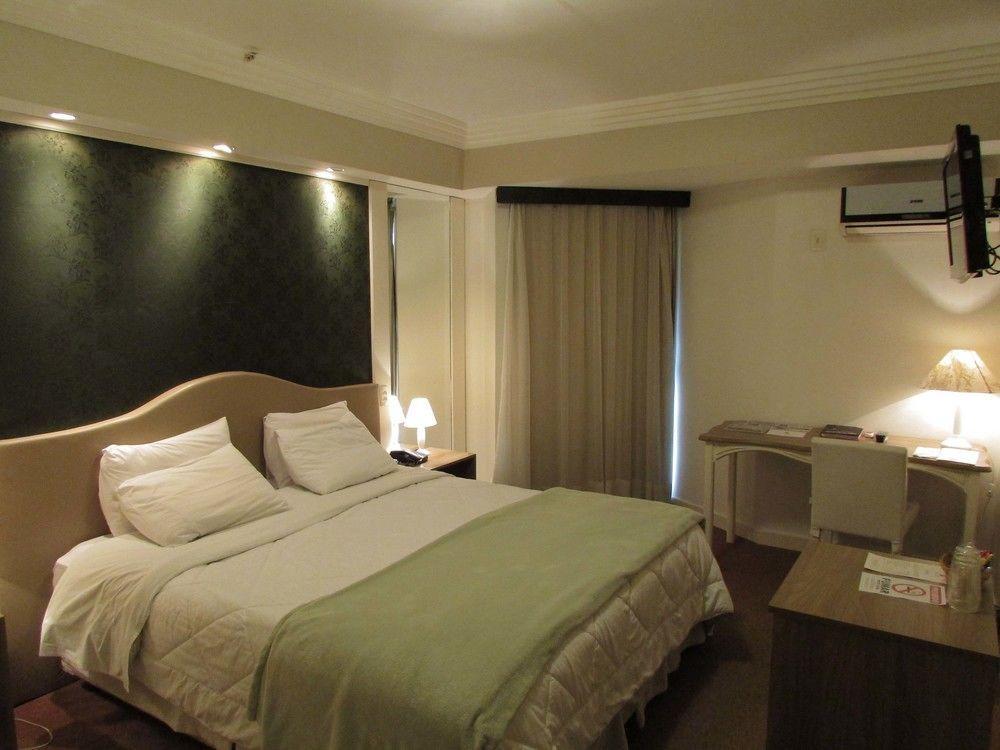 Hotel Continental Porto Alegre By Samba Exteriér fotografie